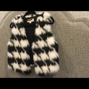 Michael Kors Houndstooth Faux Fur Best